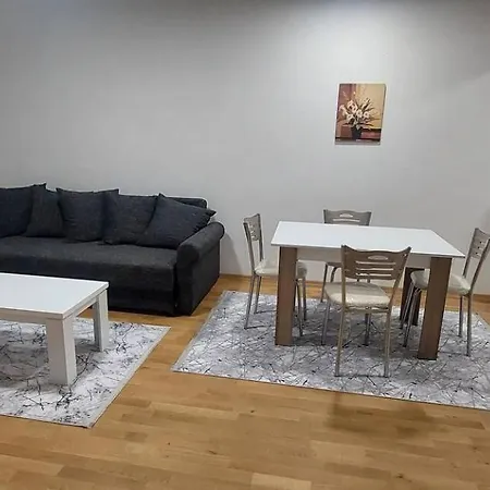 Double Bo Apartment *